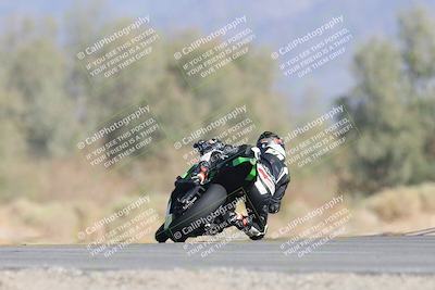 media/Oct-04-2025-CVMA (Sat) [[408bcdd6e4]]/Race 13-Amateur Supersport Open/